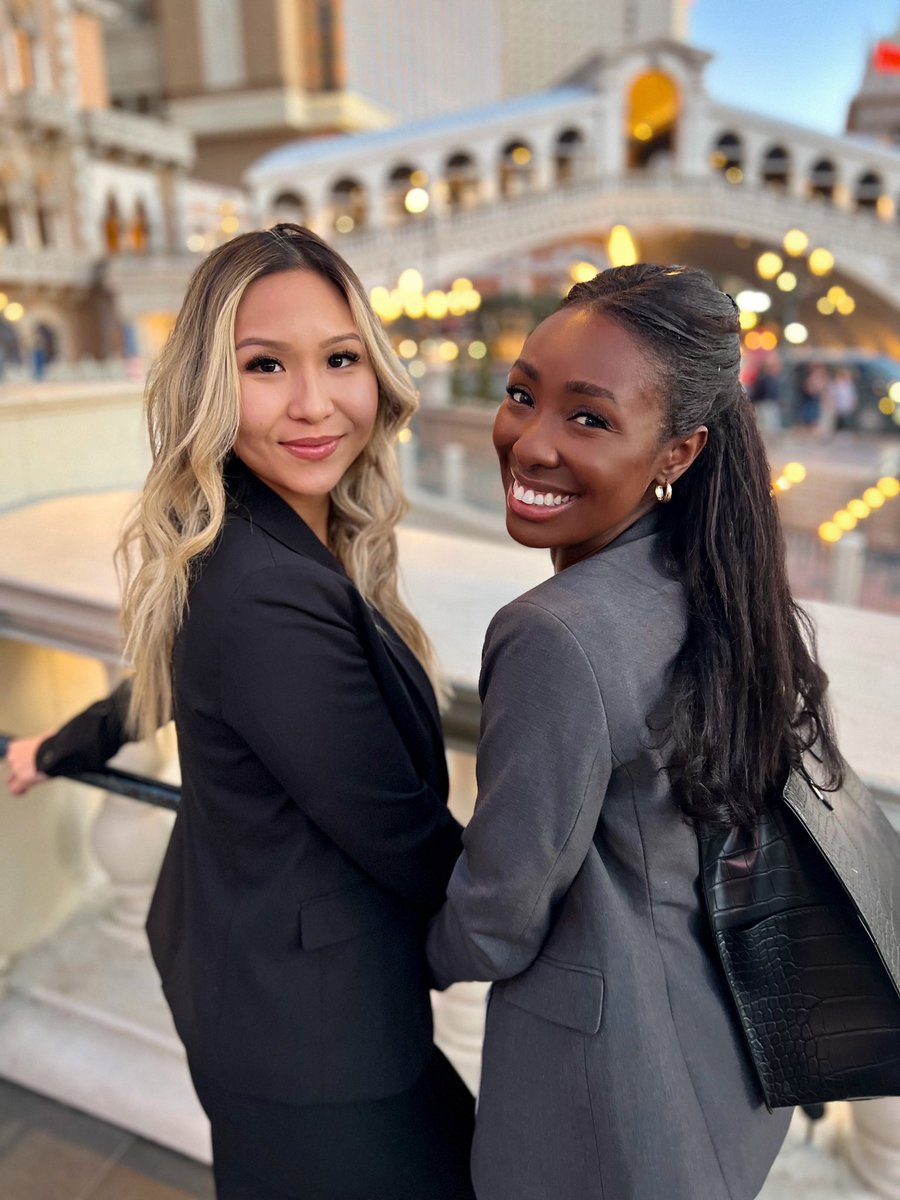Victoria Oladipo (@victoriaoladipo) on Twitter photo Bittersweet passing the torch at #AAOS2023 to the new Levine research fellow. Canāt wait to see you kill rotations & the podium next year! <a href="/joyeetseng/">Joyee Tseng</a> Bittersweet passing the torch at #AAOS2023 to the new Levine research fellow. Canāt wait to see you kill rotations & the podium next year! <a href="/joyeetseng/">Joyee Tseng</a>