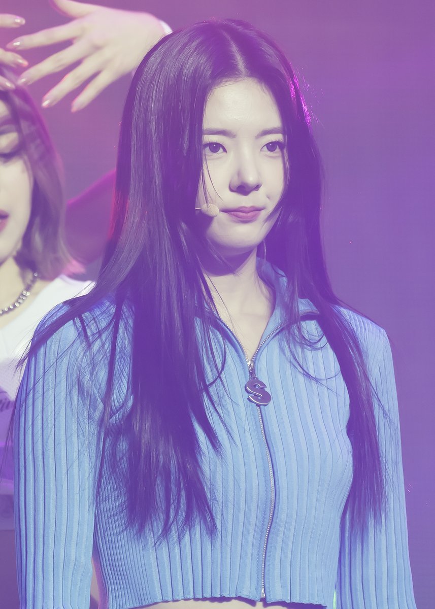 빈털터리 tweet media