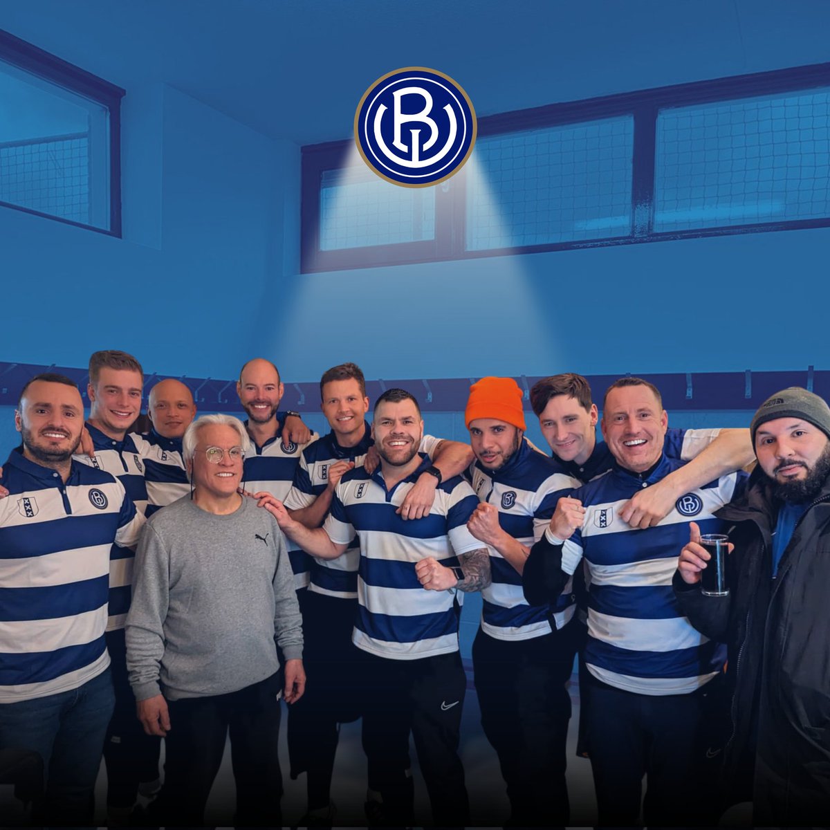 asv_blauw_wit's tweet photo. Vrijwilligers zijn de MVP's van een voetbalclub!

#amsterdam #vrijwilligers #senioren https://t.co/DfsFTkgsJi