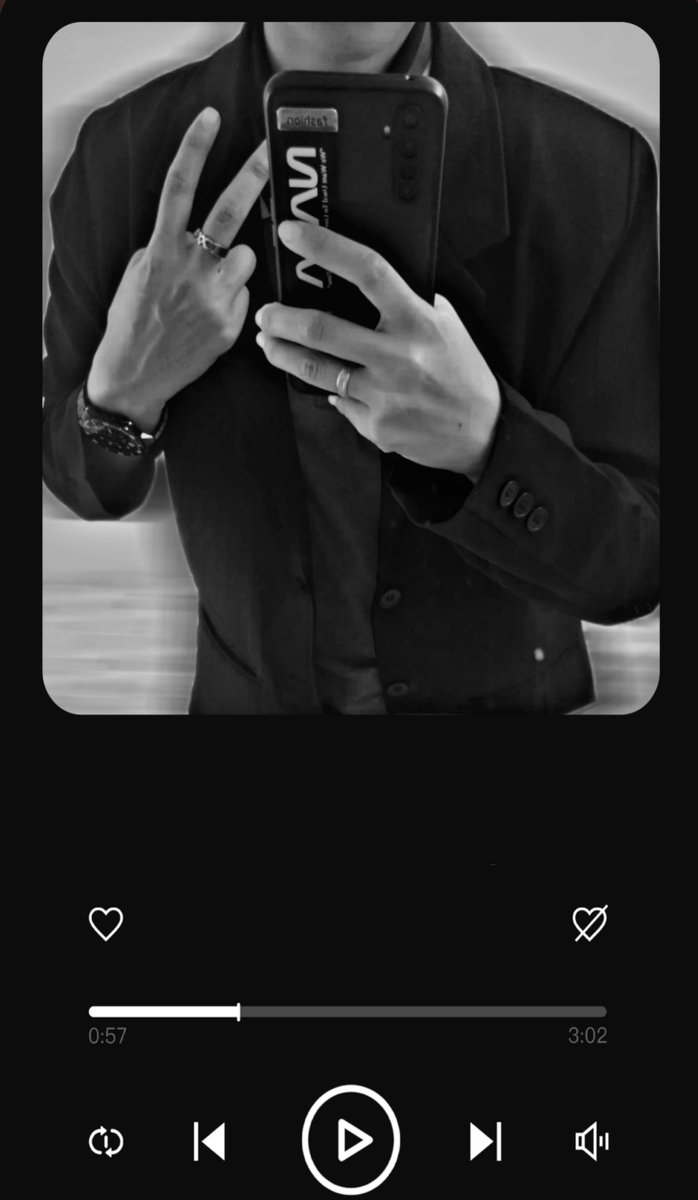 𝐊 tweet media