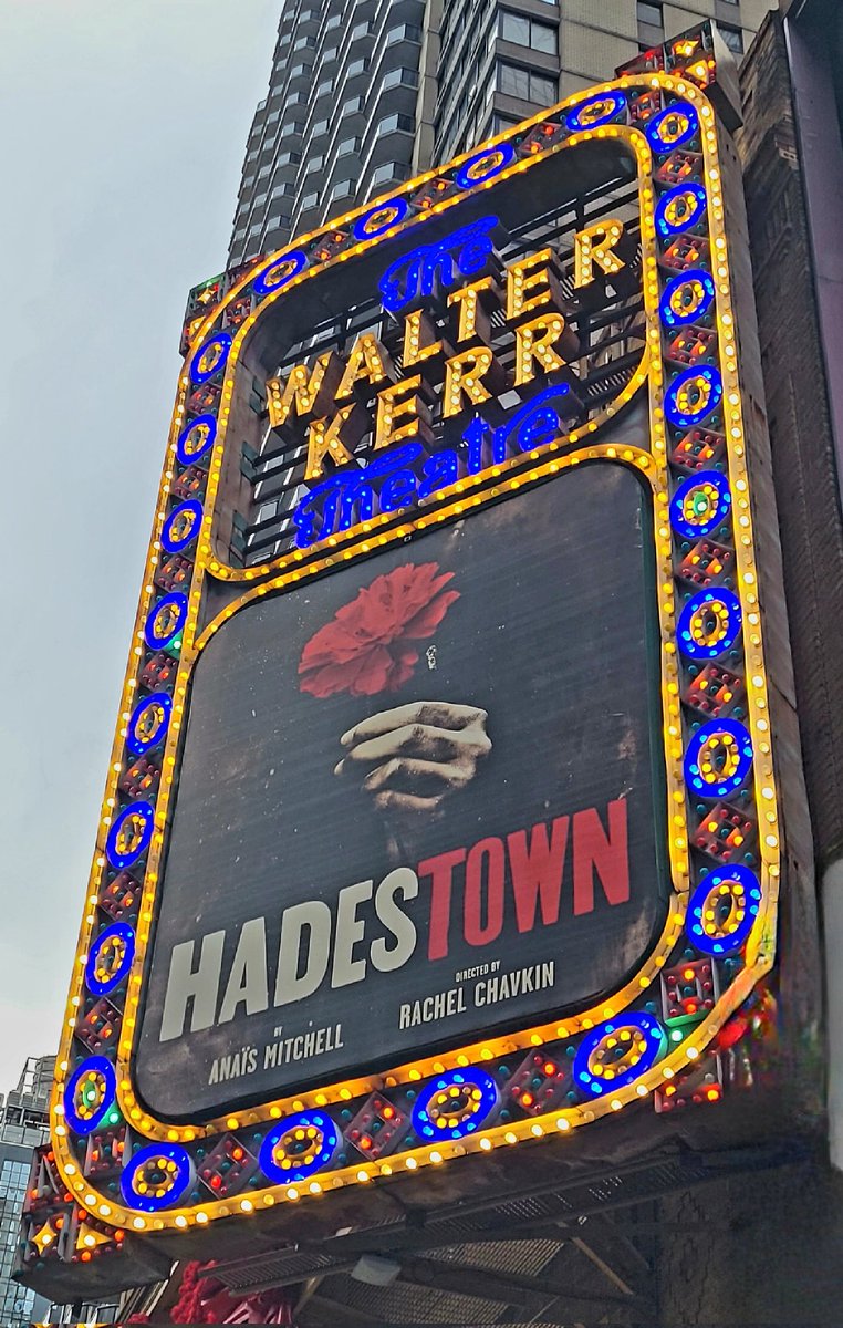 Julie Reiter tweet media