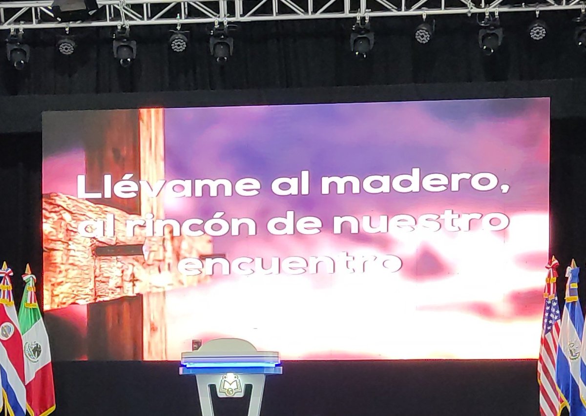 SimeonLeonor's tweet photo. #ApesarDe.ahi es el lugar donde empezó nuestra amistad!!! https://t.co/t76qA9OFKj