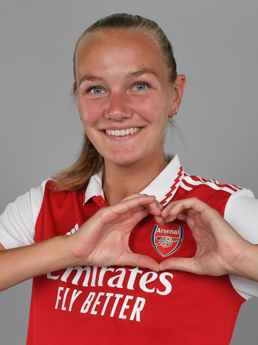 ArsenalWFC's tweet photo. MAANUM. AGAIN. 

(kind of) 😉

🔴 3-0 🔵 (47) https://t.co/qf8ZRWGQEb