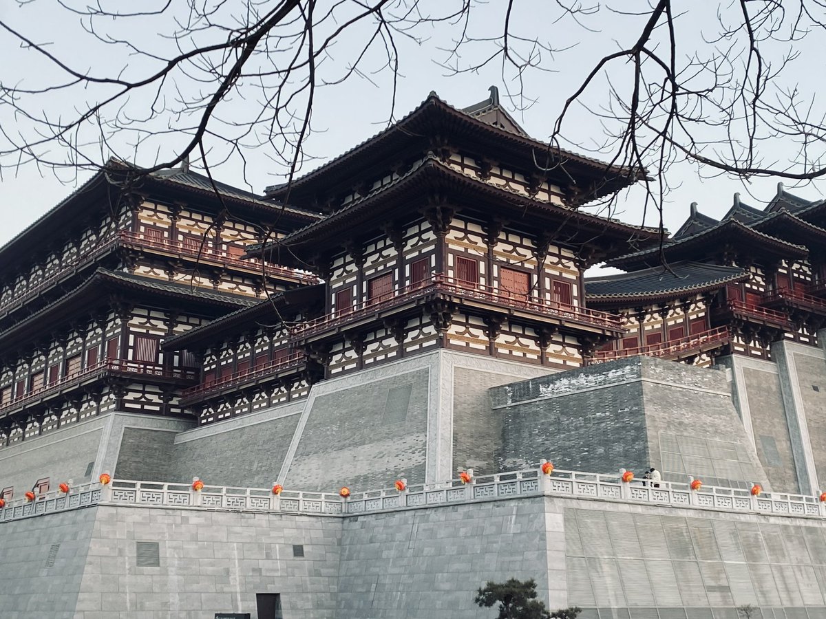 M4RI00000's tweet photo. ✅Ying TianMen Night Club. https://t.co/3cNYI7wu2T