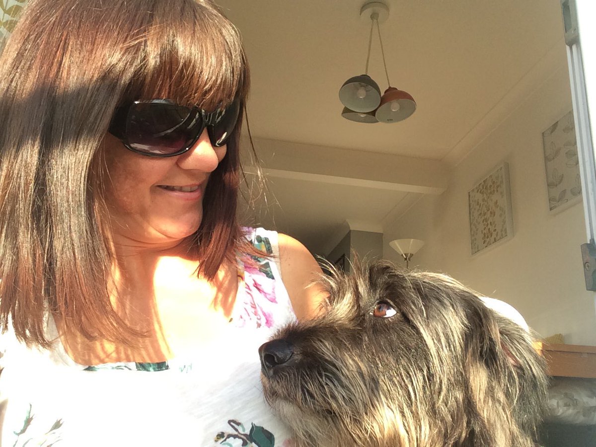 BBarrington's tweet photo. @Crufts @Channel4 @clarebalding #love https://t.co/zAYKkfCI7m