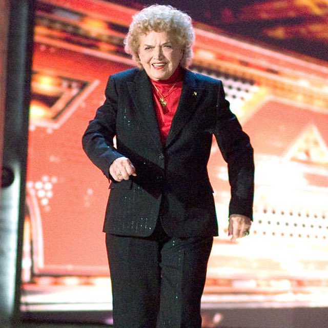 LegendsllLiveOn's tweet photo. Mae Young would’ve been 100 today #RIPMaeYoung https://t.co/TxMoBvgqxv https://t.co/hsyZPbAqEM