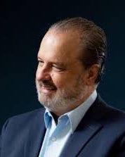 elcompitv's tweet photo. Hoy cumple años un regio ilustre, trabajador, inteligente y apasionadamente futbolero!!!

Felices 67 años Sr @rgomezjunco 

Ex futbolista, periodista, columnista, escritor y un buen hombre.

Robert fue el primer regio en ser campeón del fútbol mexicano (Tigres 1977-78) https://t.co/4uf9cUoLk6