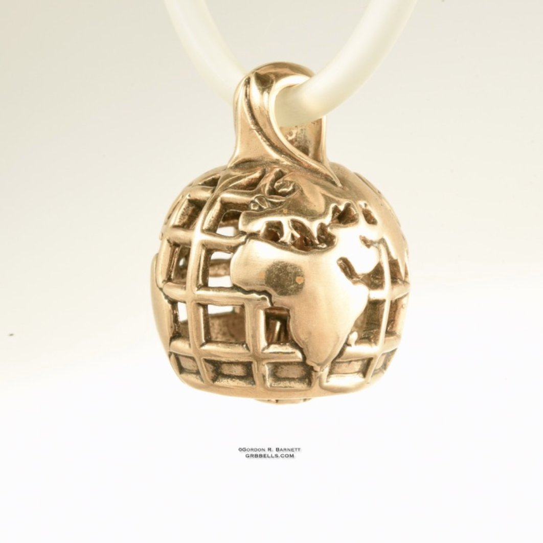 grbbells's tweet photo. The GLOBE Bell in Bronze.
https://t.co/9wrlZCqPaa
#globe #world #mapjewelry https://t.co/Vhy2AFngAH