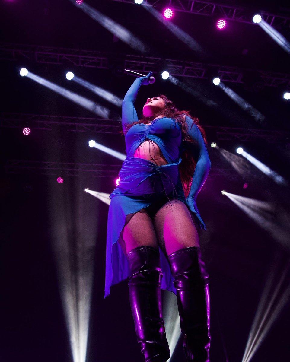 Lauren Jauregui tweet media