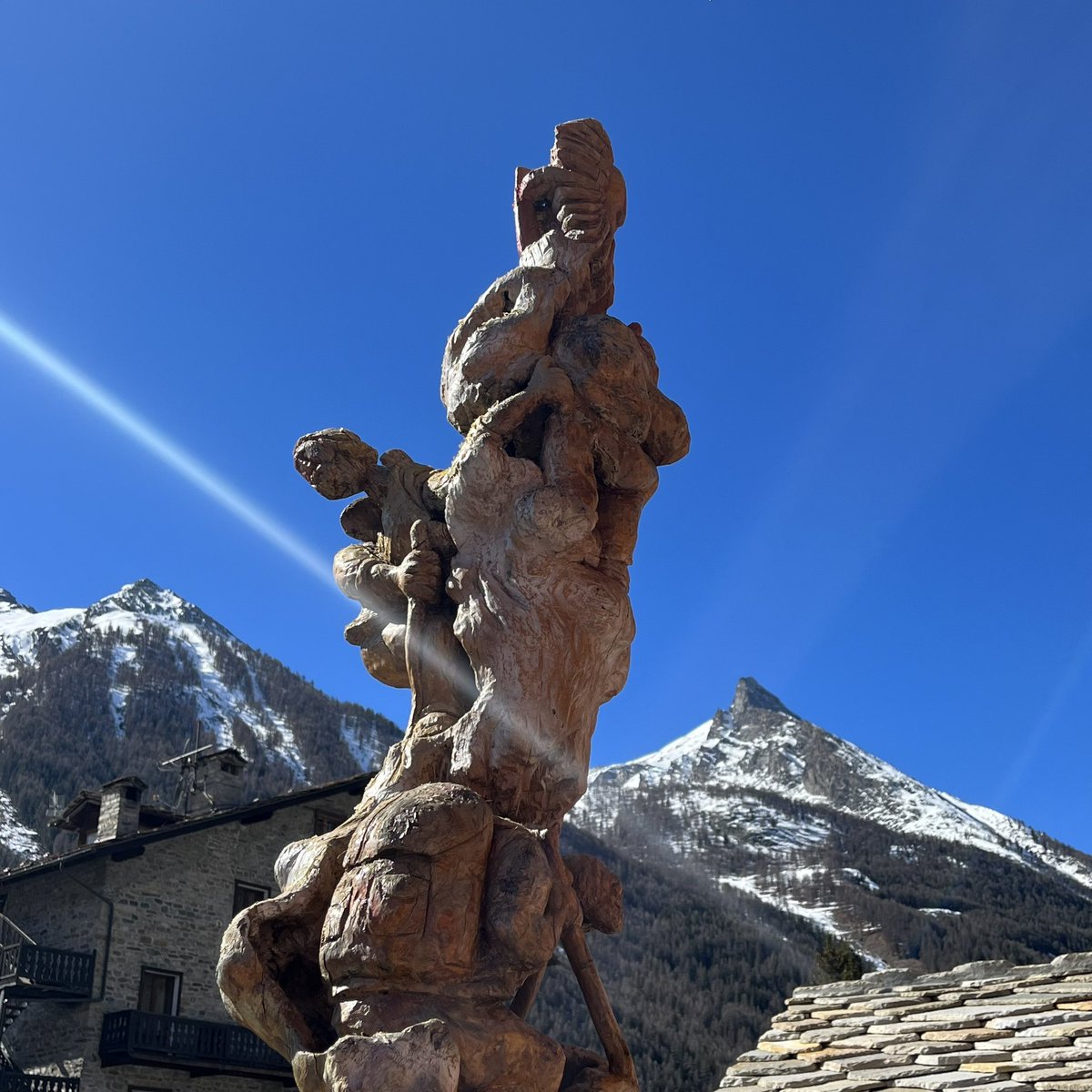 mmoret2's tweet photo. #cogne #vallée #aoste https://t.co/0TVyUlOBdz