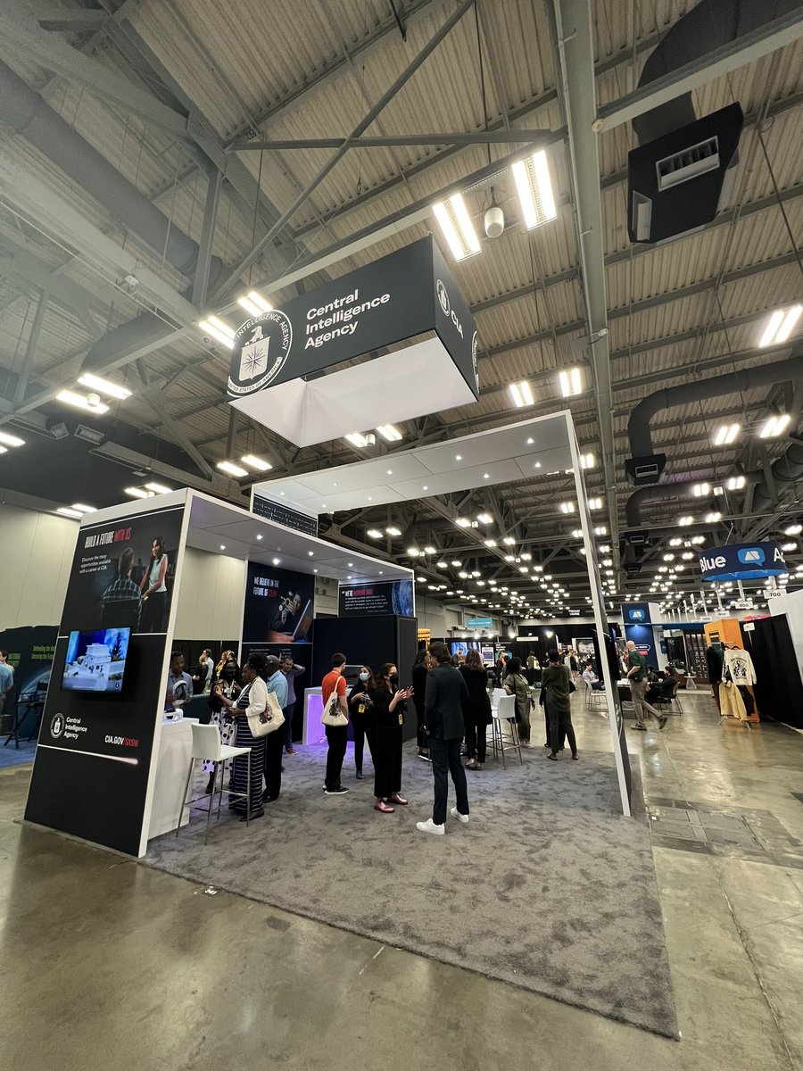 peterhillowe's tweet photo. Don't usually see the @CIA at tech expos (@sxsw). Showing previews of XR (extended reality) tools for debriefs and so on. #undercover https://t.co/cScpx4Z5Po