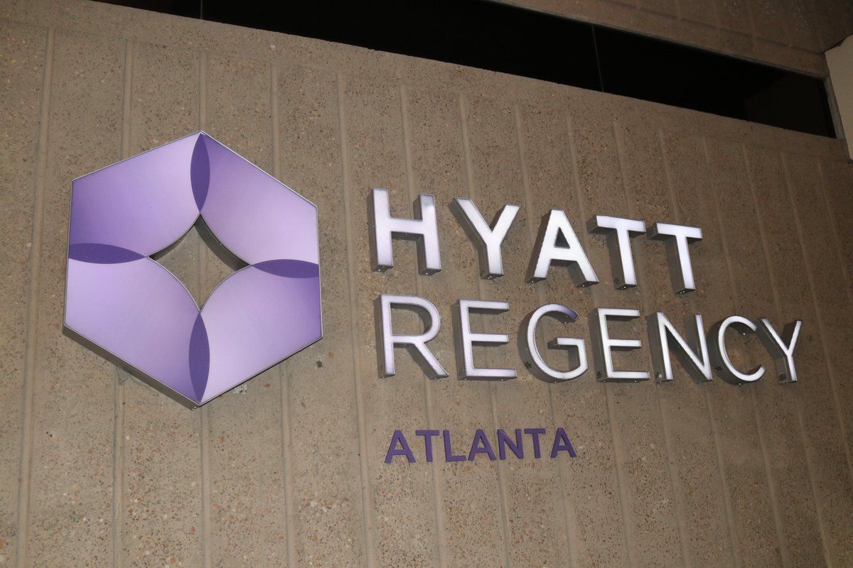 OldSchoolSAT's tweet photo. 🏨 Grab a guest room AT THE HYATT during our next #OSSEvent March.18.2023.  We have a block of guest rooms available JUST FOR US.
- - - - - 
💻 Visit our site and scroll down for the HOTEL ROOMS button (purple) •• https://t.co/ChiLTfULLM https://t.co/xNsWGDd4au