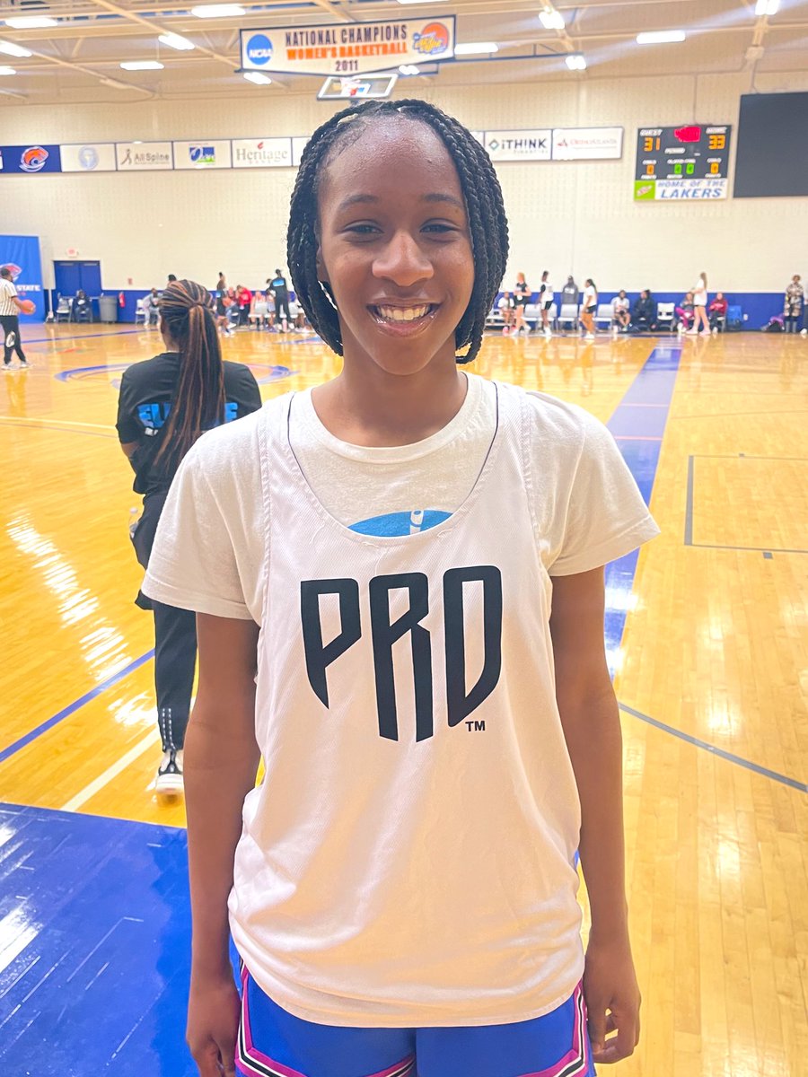 PRO_Movement1's tweet photo. ‘26 @Saniya21Binion (Campbell) was a very pleasant surprise today.
Yet again, another promising freshman. Binion has a quite demeanor, paired with a very impactful game.
Long wing that played well throughout the event. Tremendous upside✔️
#PROElevation
#SpringShowdown https://t.co/TlHfA0kkFK