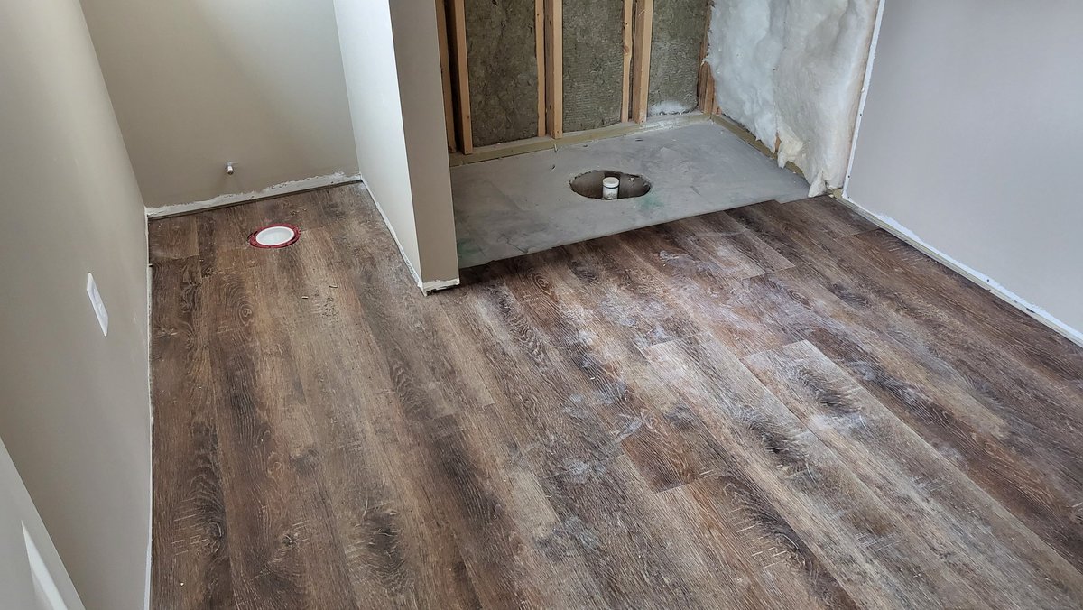 Dent In The World 🚁🤸 on Twitter "Vinyl plank floors are done"
