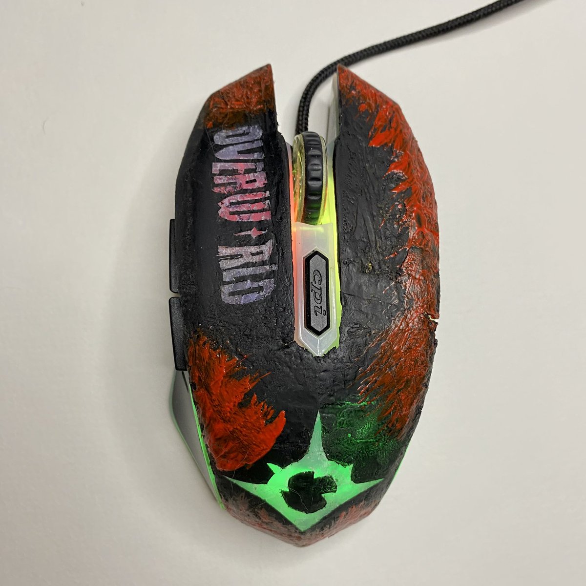 geehsilvha's tweet photo. Hello @OverworldPlay ✌🏽I am your fans, I decided to prepare for the game and made a custom mouse in the overworld style⬇️ https://t.co/B95aTxAWdh