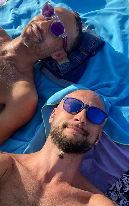 +31 in Maspalomas 🥵 Enjoying on the beach with Esensual Buddy https://t.co/niKJSmOygY<a href="/tag/fuckermate"class="tags"><span>#fuckermate</span></a>