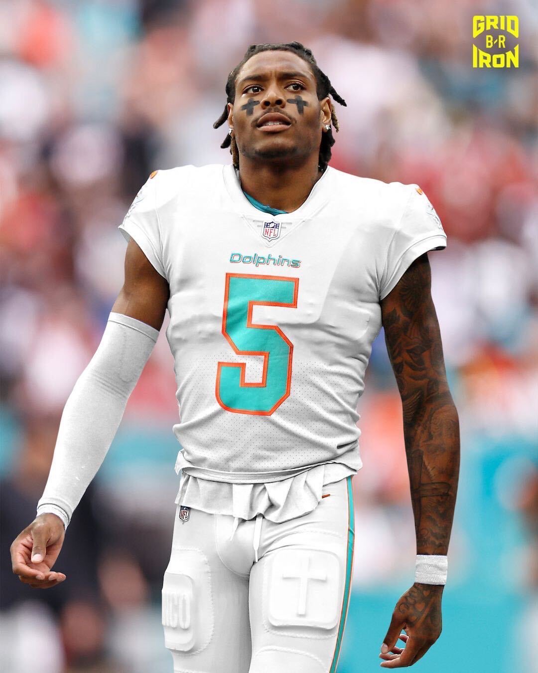 Bleacher Report on X: First look at Jalen Ramsey in South Beach 🐬🏝️   / X