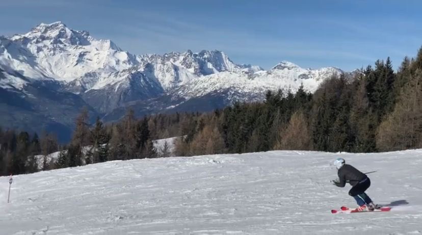 SkiTeam tweet media