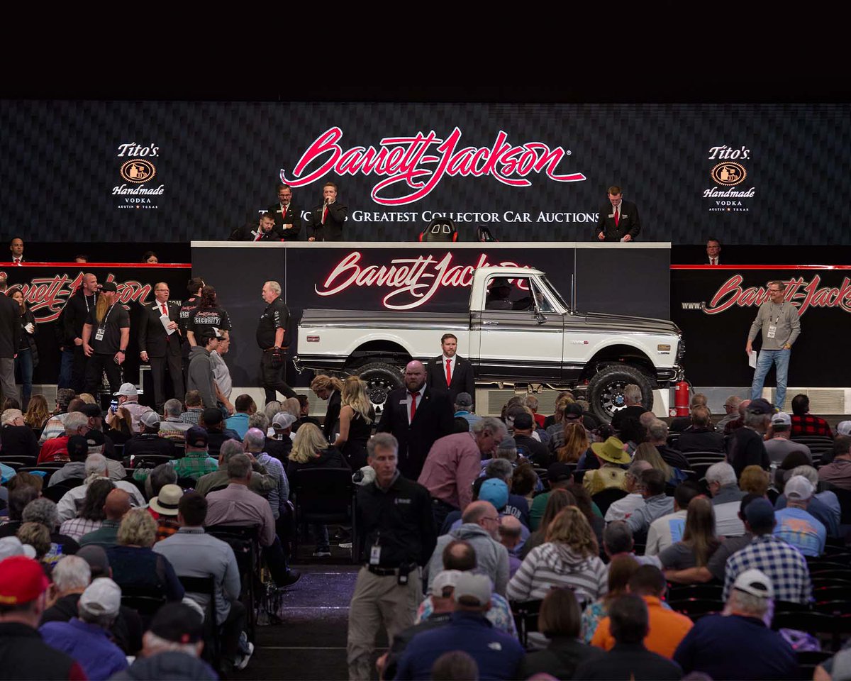 Barrett_Jackson's tweet photo. Lot 992.1 - Where would you drive it first? This 1972 @chevrolet #Cheyenne #K20 #custompickup is a collector car and work horse all in one! Affectionately updated with modern amenities, this pickup crossed the block for $143,000.
Read more: https://t.co/I7BeQf6jZD https://t.co/hiKI5aeptR