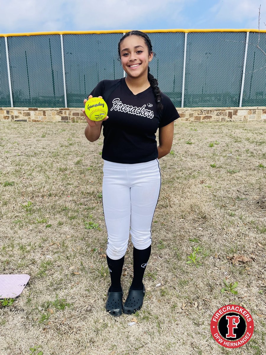 FCDFWMtz16s's tweet photo. CONGRATS to 2028 P/2B Iselah Johnson on hitting her first Homerun at the @TFLfastpitch @NTFCA Super 16 Spring Invitational Tournament!! 💪🧨 #FCDFWHdz @AGLSoftball @AthletesGoLive @thealliancefp @Los_Stuff @ExtraInningSB https://t.co/1p66vrbD8D