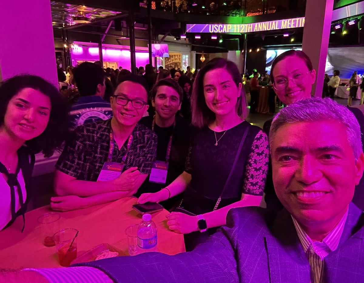 PennPathLabMed's tweet photo. @PennPathLabMed represented at #USCAP2023 !

@Paeanox @AndrianusStefen  @lendeschwartz  @aakasharmand https://t.co/LNL8RSGp31