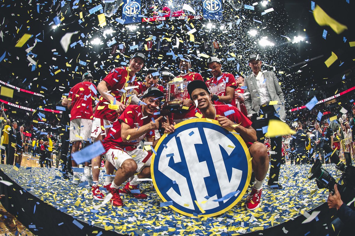 UA_Athletics's tweet photo. 100% chance of 𝘾𝙊𝙉𝙁𝙀𝙏𝙏𝙄 🎉

#RollTide | @AlabamaMBB https://t.co/SQfY9ikaK0