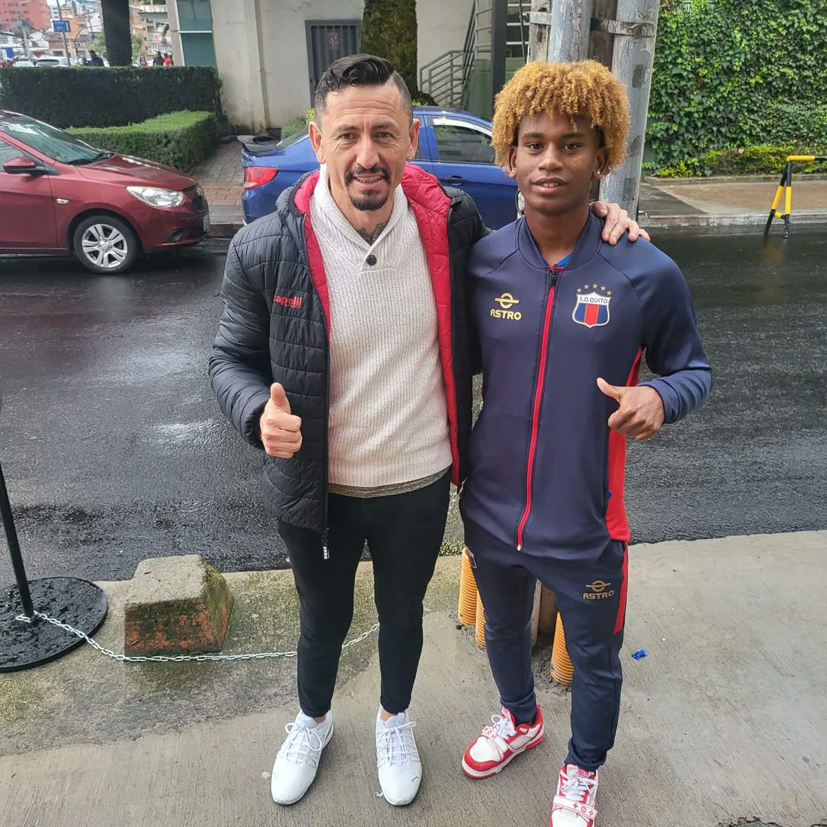 GoldenBallSocce's tweet photo. We  announce that yesterday two of our GBSA players from Ecuador were present in their professional debut game with Deportivo Quito  fulfill their dream. https://t.co/eAVarY4tBS