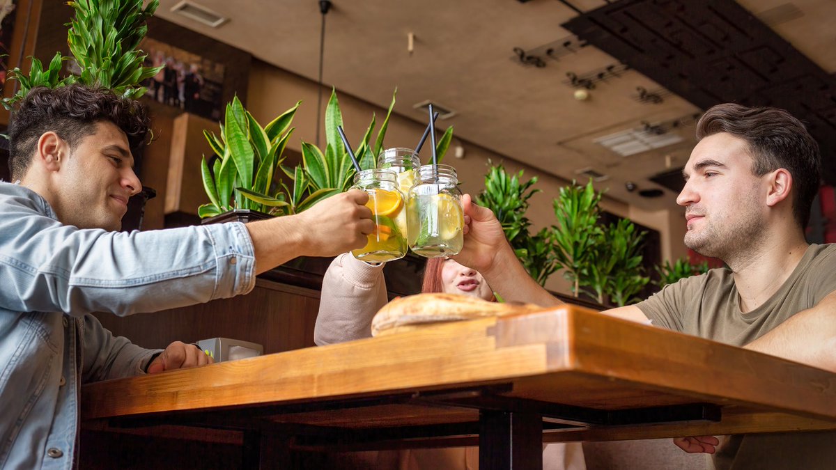 #IkPas | Geen alcohol drinken is ook wennen voor je omgeving; je zult standvastig moeten zijn in het weigeren van ‘rondjes’. 64% kan na afloop van de pauzeperiode beter ‘nee’ zeggen tegen alcohol. Daarvoor hoeven ze niet per se de BOB te zijn!