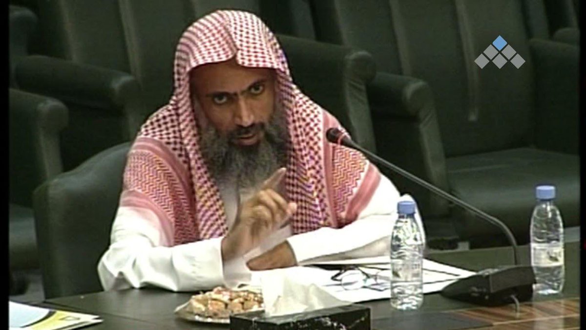 Demaigi's tweet photo. توفي الشيخ د. سليمان بن أحمد الملحم،
أستاذ الفقه سابقًا بكلية الشريعة بالرياض
بجامعة الإمام، بعد معاناة مع المرض، كان من المشايخ الفضلاء الذين درست عليهم الفقه في كلية الشريعة، وله مؤلفات نافعة، كرسالته للماجستير "الذرائع الربوية"، ورسالته للدكتوراه "القمار"، وغيرها. https://t.co/Ef1runrmMt