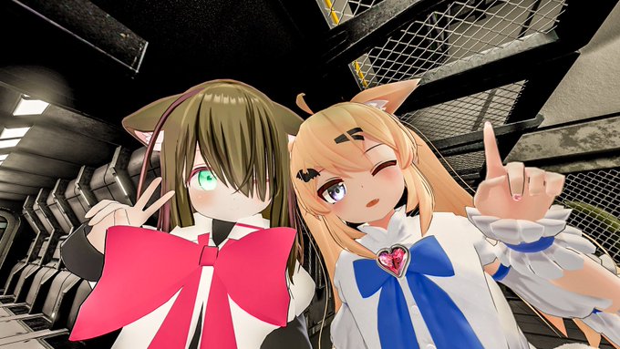 くえいろさん、エルさん、Lua_ariaさん、Cidreさんとお会いできたので2ショット😊#VRChat 