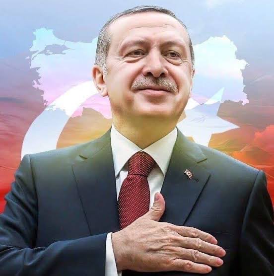 Geceye bir ADAM fotoğrafı bırakalım