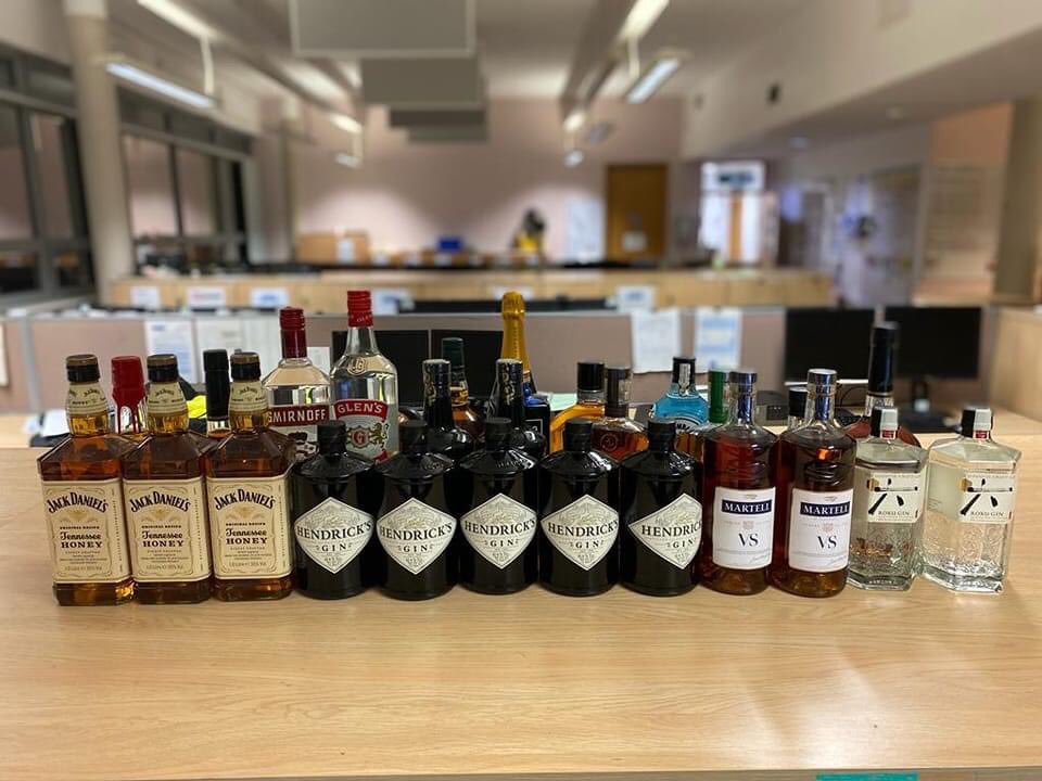 28 Bottles of "suspected stolen" beer on the wall 🎵

This afternoon Bodmin Neighbourhood Team executed another Misuse of Drugs Act Warrant.

We seized numerous Class A and B Drugs, Knuckle dusters, Cash and a few bottles of stolen spirits.