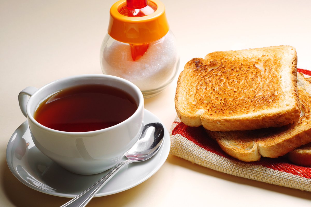 The NESCol Students’ Association runs a Breakfast Club at the Altens, City and Fraserburgh campuses as part of the College’s wider response to rising living costs. Free tea, toast and porridge is available to students from 8.30-9.30am Monday to Friday.