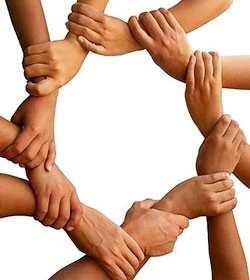 Merci d'avoir pris le temps de nous écouter et nous remercions toute les personnes qui défendent la liberté d'information.