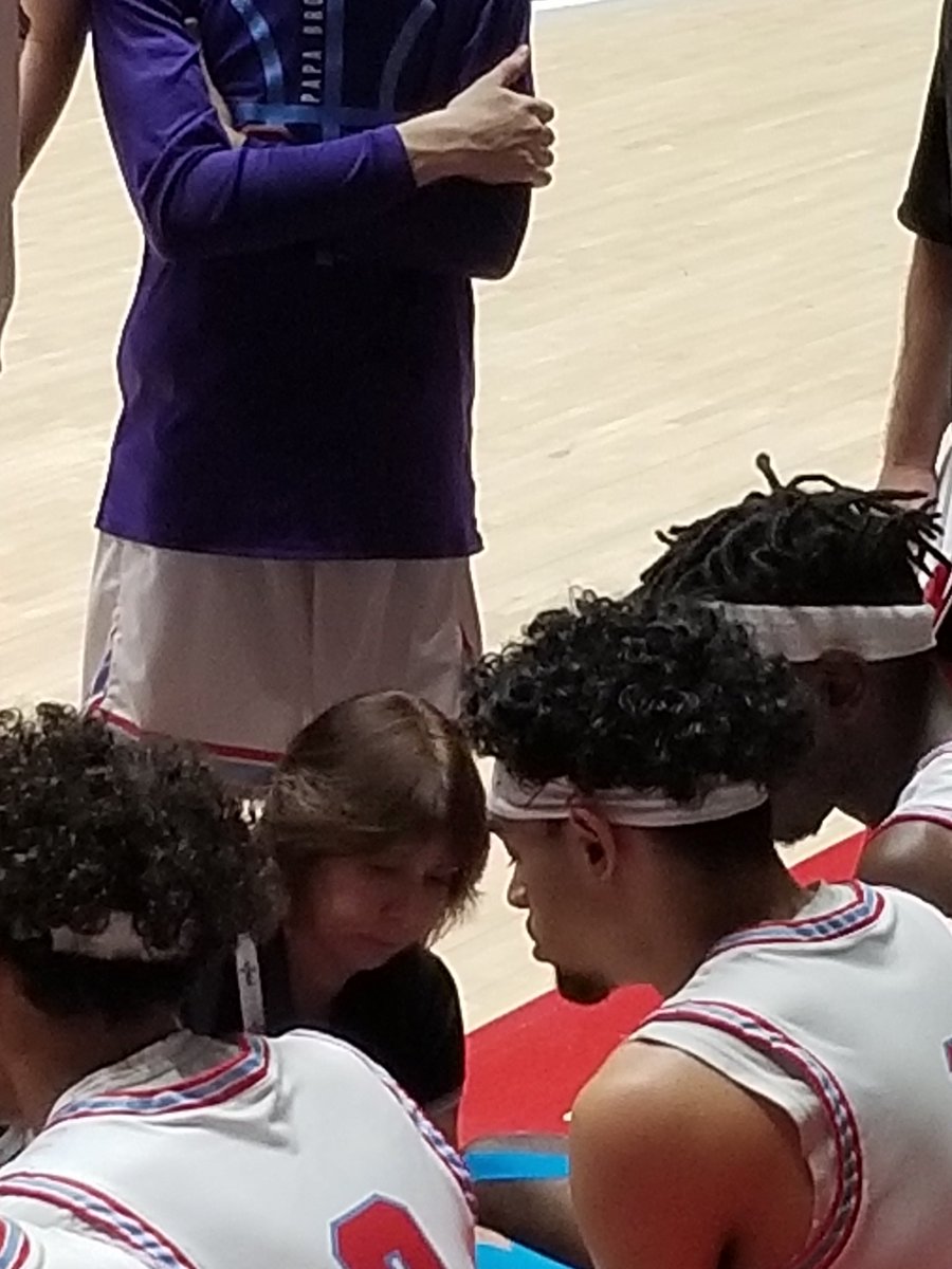 ypomps13's tweet photo. Celebrating greAT athletic trainers during #NATM2023. Melissa Lee of @athletics_aps Sandia HS working hard keeping guys healthy on their run for a state title.
@_NMATA @_NMAA @AD_Weems @MrsGonzales_SHS https://t.co/iCQTb83r86