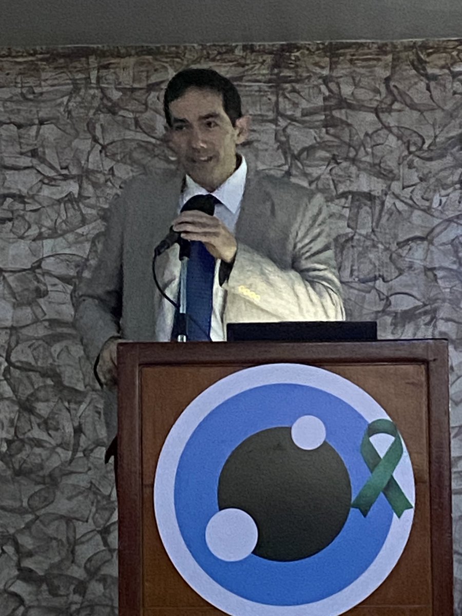 I Simposio de Glaucoma “Dr. Miguel Siso”. Un emotivo reconocimiento