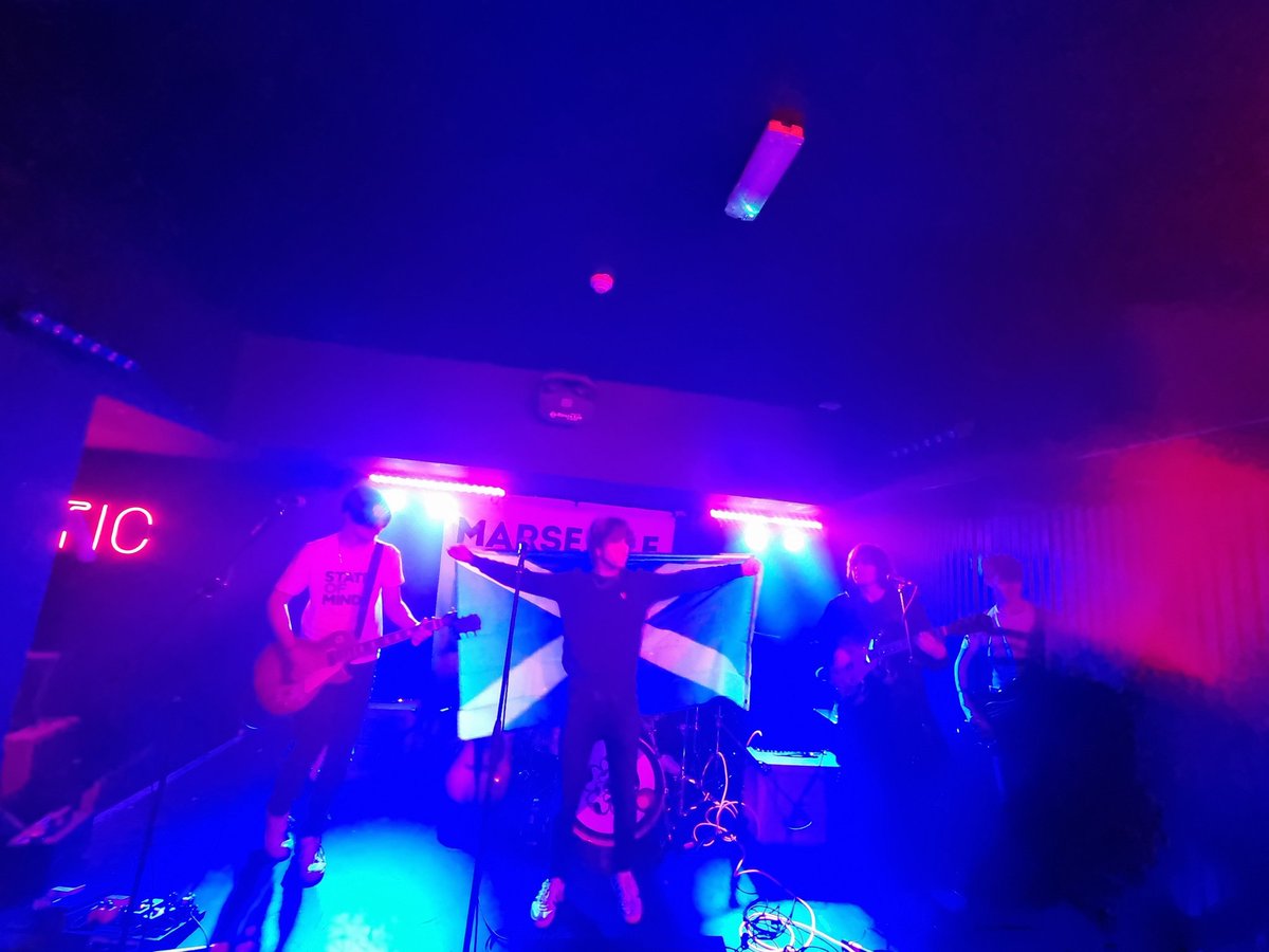 deanoc78's tweet image. Yes lads great seeing you last night  I'm just leaving Glasgow now heading back to derby see you in a fortnight in derby 🏴󠁧󠁢󠁳󠁣󠁴󠁿🏴󠁧󠁢󠁳󠁣󠁴󠁿🏴󠁧󠁢󠁳󠁣󠁴󠁿