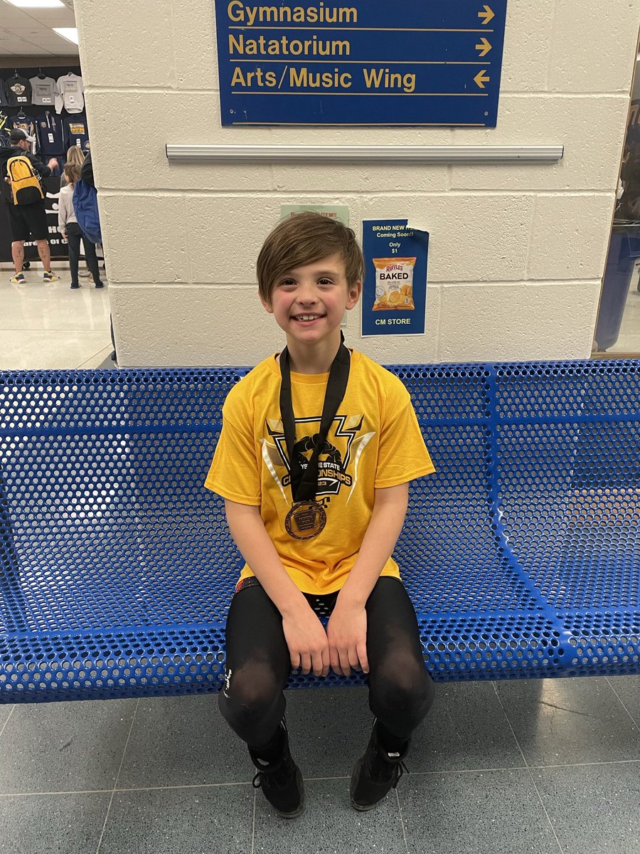 cozzo40's tweet photo. PJW &amp; Keystone state qualifier. Damn this kid makes me proud  ❤️ https://t.co/TXVKJzOu1d