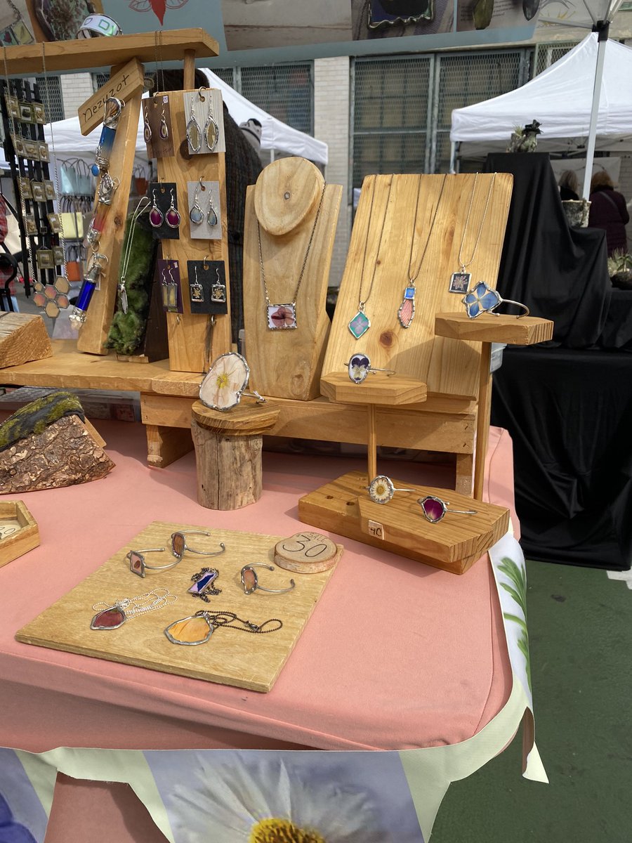 Jewelry made out of cicadas jumpstarted Ginamarie’s business - she collaborated with local farmers to find plants and insects to use in her creations!

Check her out on instagram @ myriadmirage or visit her <a href="/GrandBazaarNYC/">Grand Bazaar NYC</a> !

#jewelry #smallbusiness #nationalcraftmonth