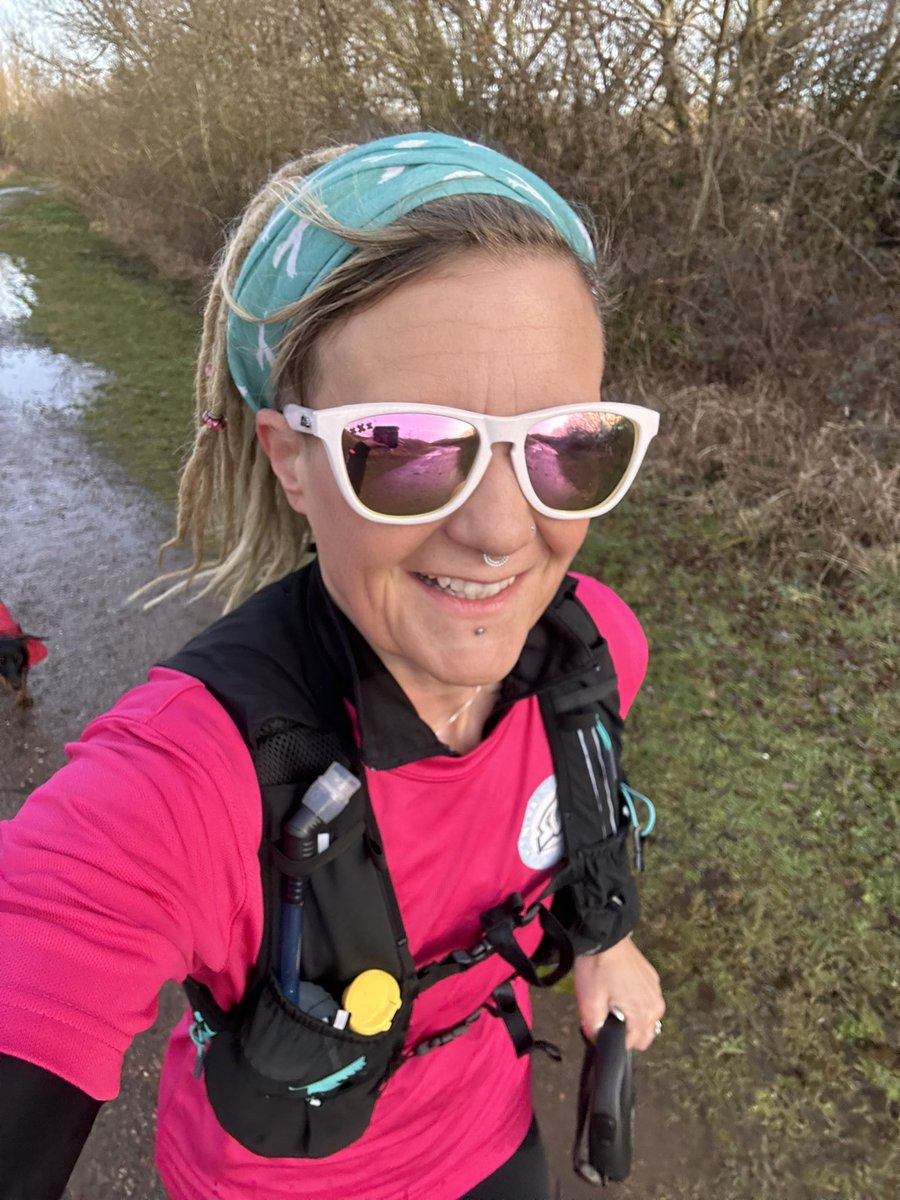 nicolaDPT's tweet photo. This morning we run and paddle boarding #supinstructor 🤙🏻🤙🏻#run #sup https://t.co/1h4BBK2M9I