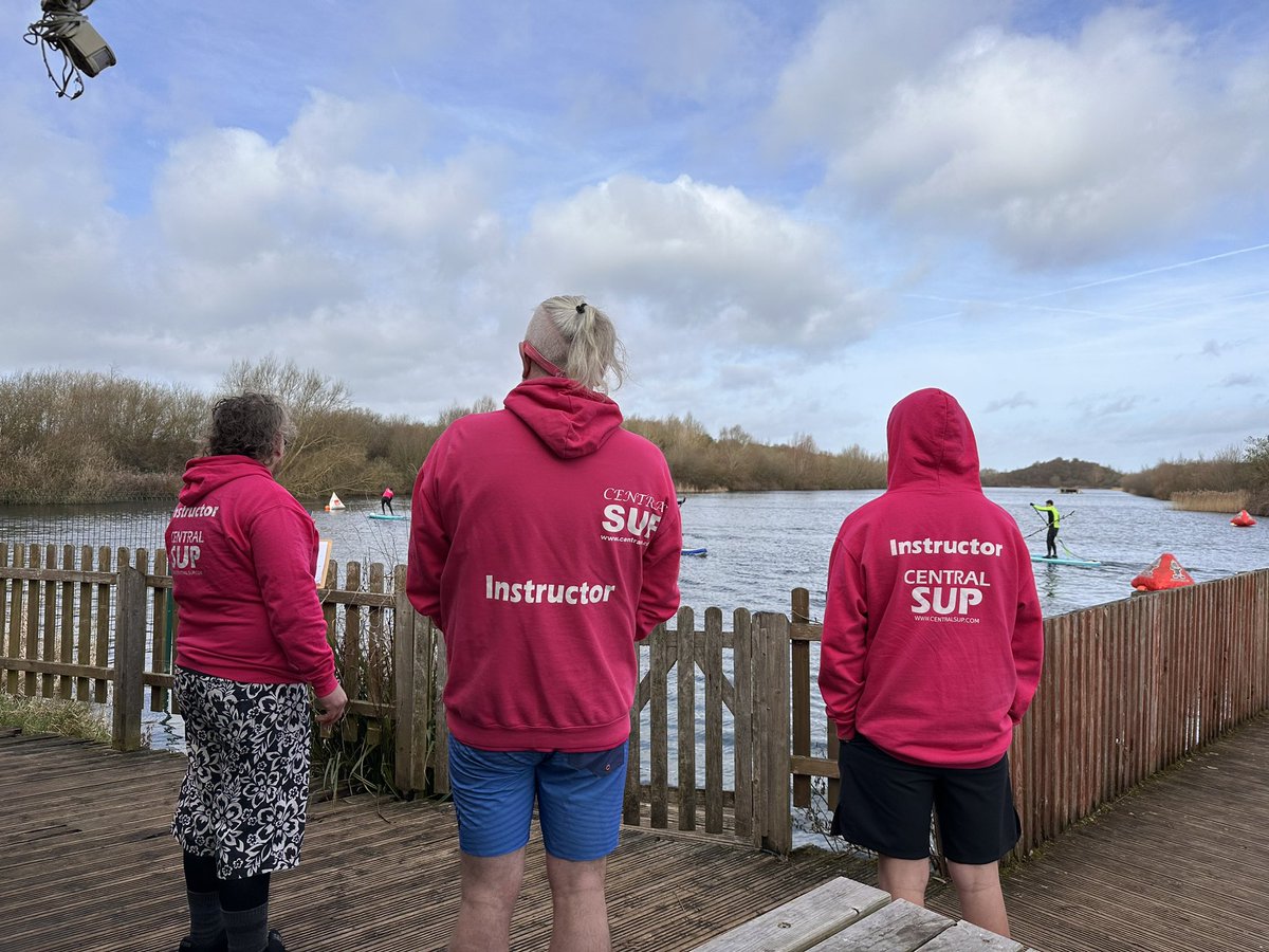 nicolaDPT's tweet photo. This morning we run and paddle boarding #supinstructor 🤙🏻🤙🏻#run #sup https://t.co/1h4BBK2M9I