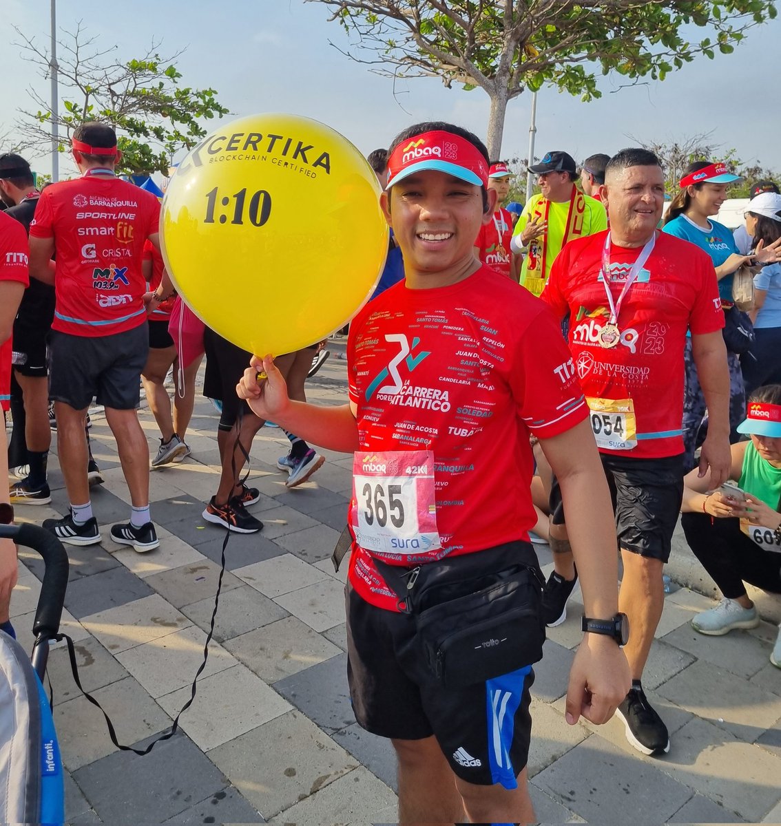 Hoy celebramos el éxito de la Maratón de Barranquilla, más de 8.000 corredores se dieron cita al evento deportivo más importante de la ciudad. Nos sentimos orgullos de ser parte de esta gran carrera y permitir certificar a todos con nuestra tecnología. <a href="/certikaco/">Certika</a> <a href="/MaratonBAQ/">MBAQ</a>