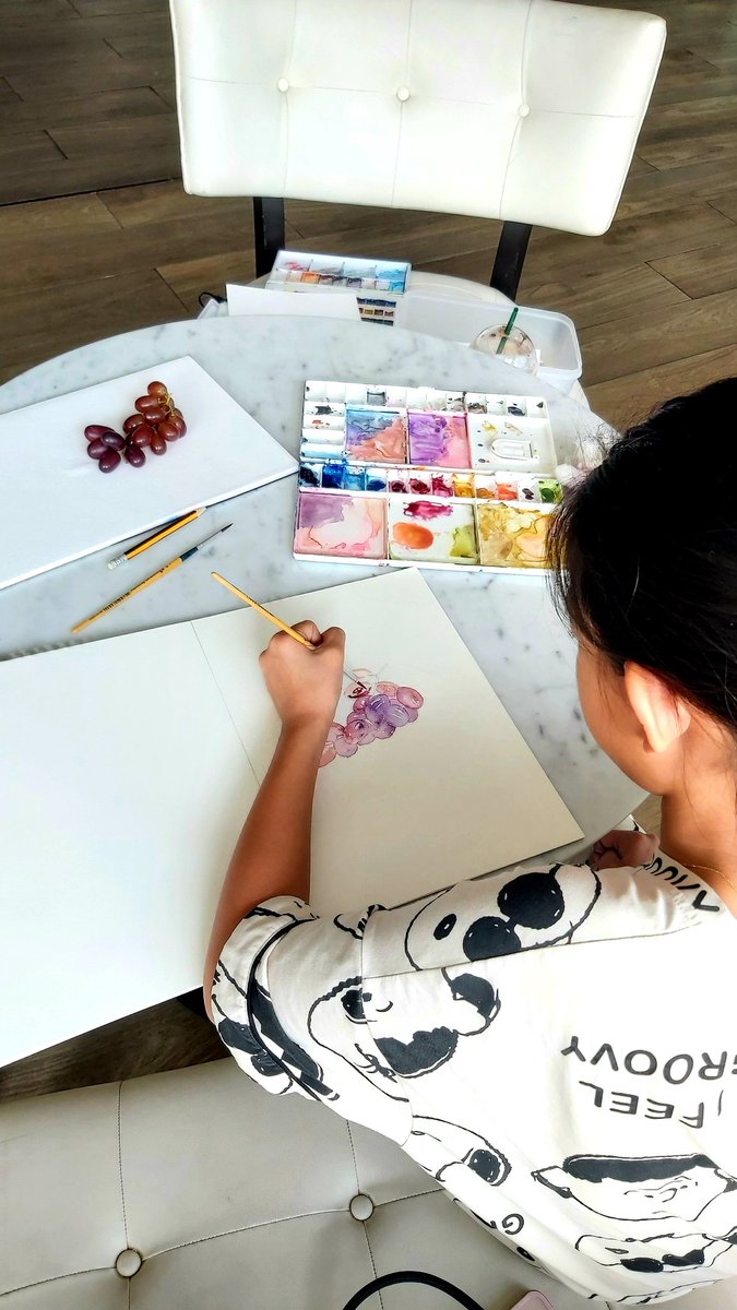 Postkuan's tweet photo. My student in my art classroom
#watercolor #classroom #artclasss https://t.co/FL8s44F14u