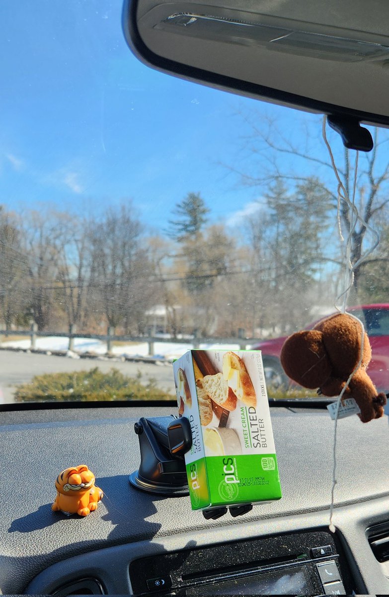 McNyers's tweet photo. The government doesn't want you to know you can soften your butter on the go https://t.co/nCKha1SbE0