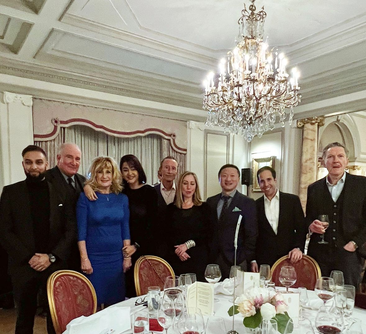 UKCEBS's tweet photo. 🎉Ünnepeld velünk az https://t.co/wA82x8EGIlülinapunkat Londonban! 🎉 - https://t.co/AsPcOvVfwb https://t.co/kTSm6YlZPo