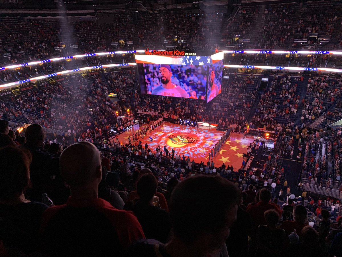 silentmacgyver's tweet photo. Celebrating my birthday #pelicansgameday https://t.co/KQfUbxnUxw