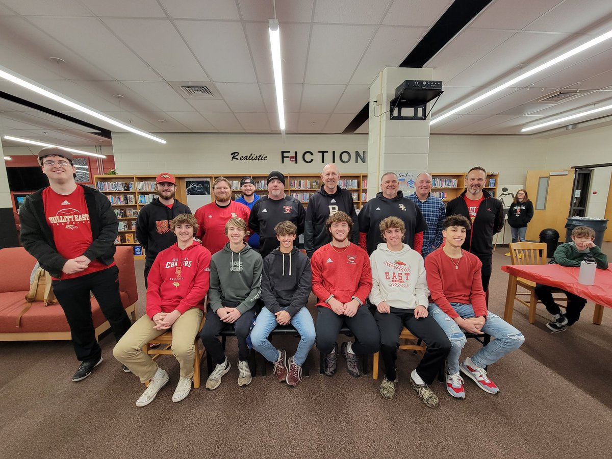 ErinTroklus tweet media