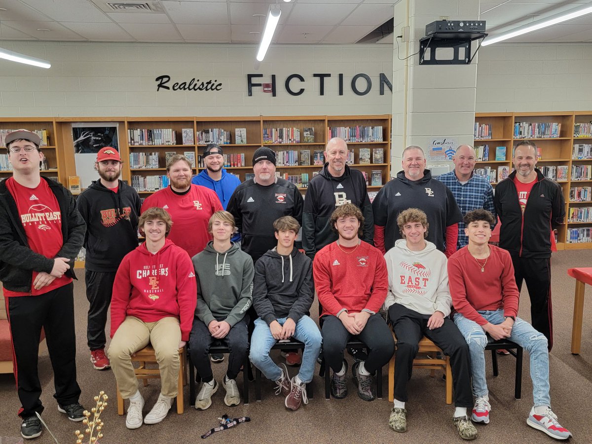 ErinTroklus tweet media