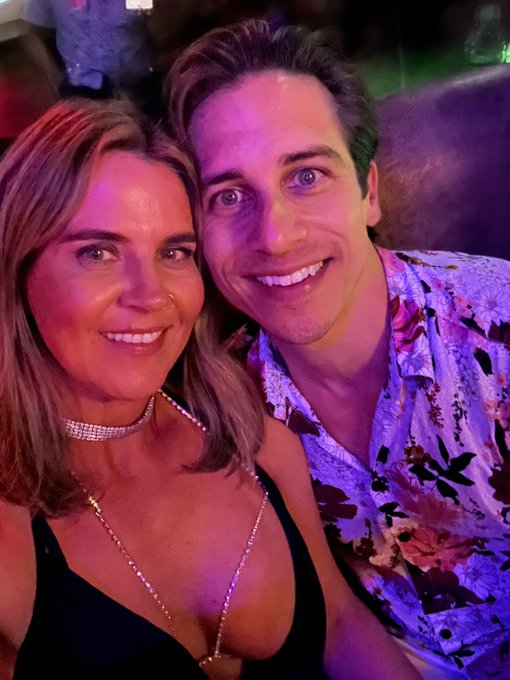 TW Pornstars - Leah Layz - ️ Miami Exxxotica July 13-16. Pictures and