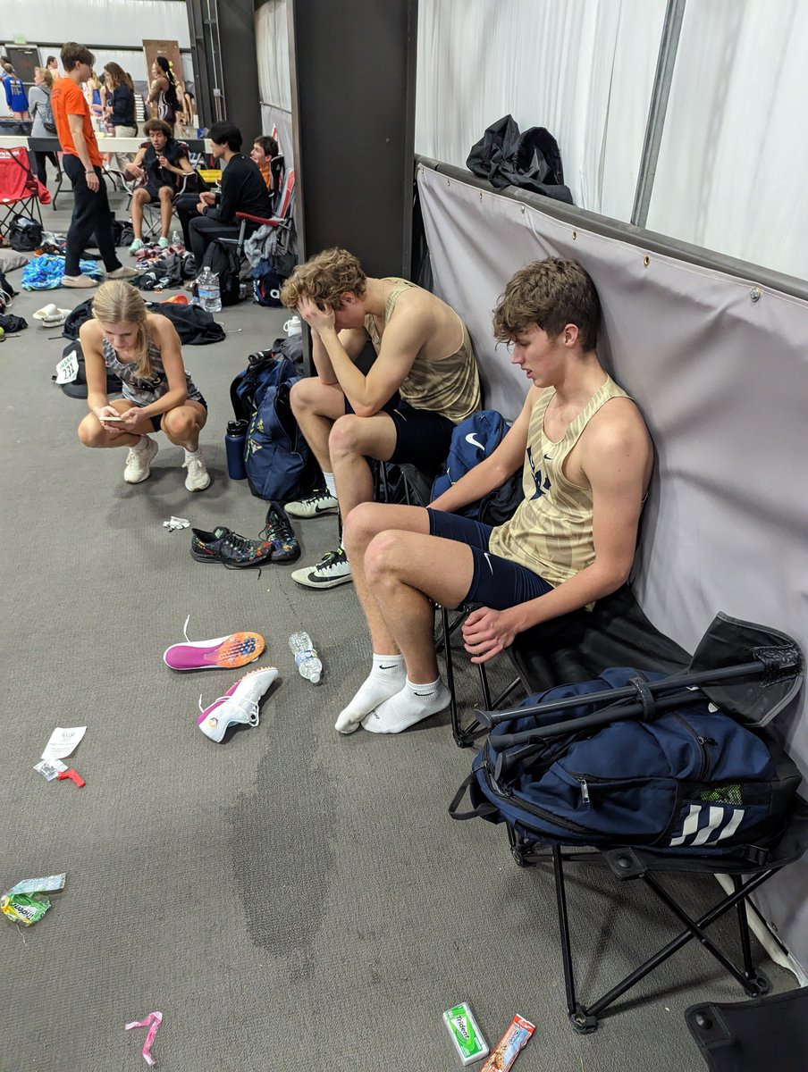 Coach Brunner (@ohxc_ohtf) on Twitter photo Let's play a game track coaches...
a very easy one...
Take one look at these two OHTF Golden Eagles and tell me what event they just did?
Here's a hint there was vomiting and multiple people referencing seeing black spots down the final stretch...
<a href="/MileSplitIN/">Milesplit Indiana</a> <a href="/TeamRunner4Life/">Team Runner For Life</a> Let's play a game track coaches...
a very easy one...
Take one look at these two OHTF Golden Eagles and tell me what event they just did?
Here's a hint there was vomiting and multiple people referencing seeing black spots down the final stretch...
<a href="/MileSplitIN/">Milesplit Indiana</a> <a href="/TeamRunner4Life/">Team Runner For Life</a>